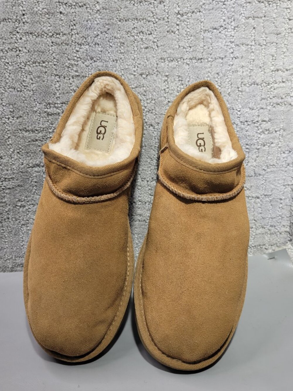 UGG Australian Classic Women's Size US 9 Chestnut Suede Slippers 1108193 - Picture 7 of 13